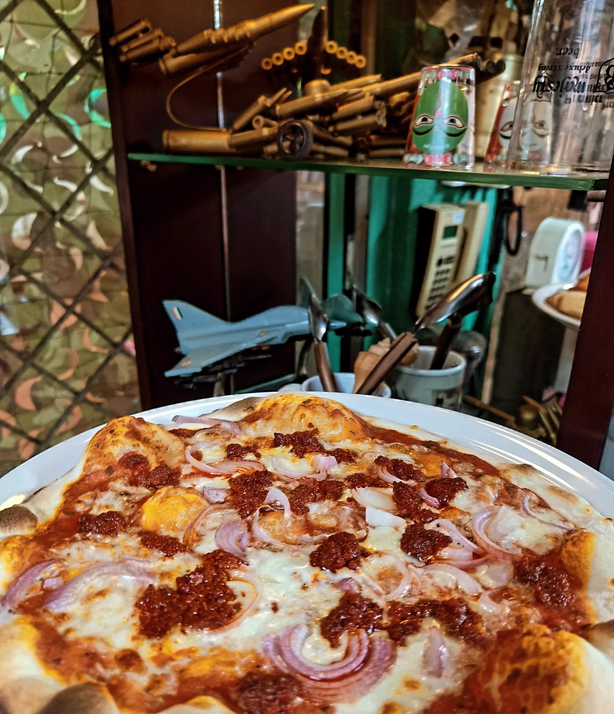 Fresh baked classic margherita pizza Secunderabad