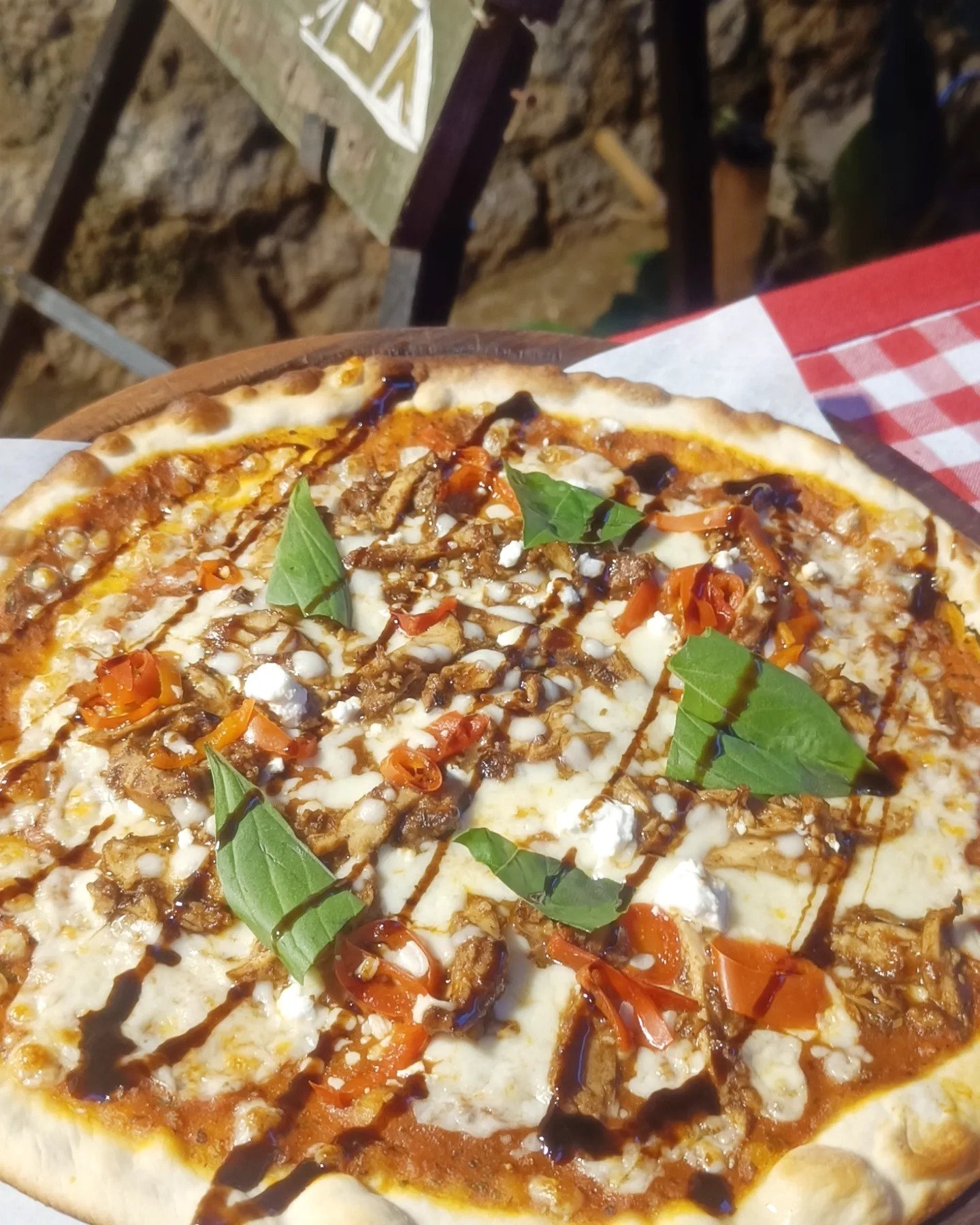 Premium special pizza from Roy's Pizzeria Hyderabad